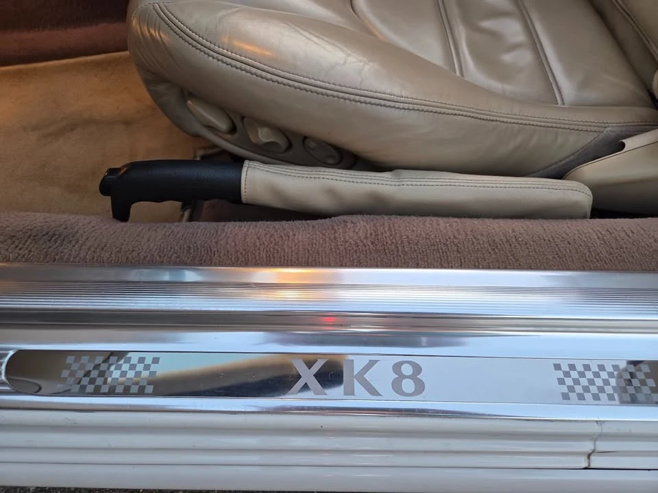 2006 Jaguar X100 XK8 - Image 14 of 20