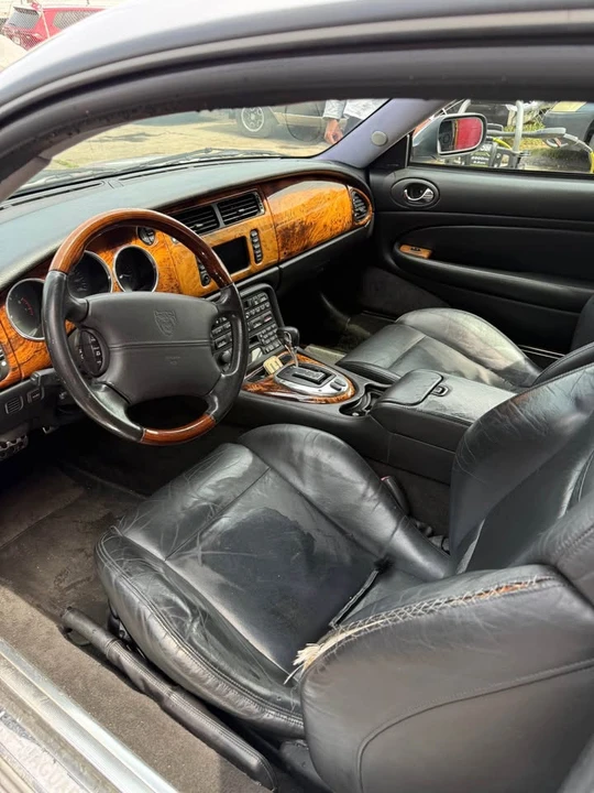 2006 Jaguar X100 XKR - Image 3 of 7