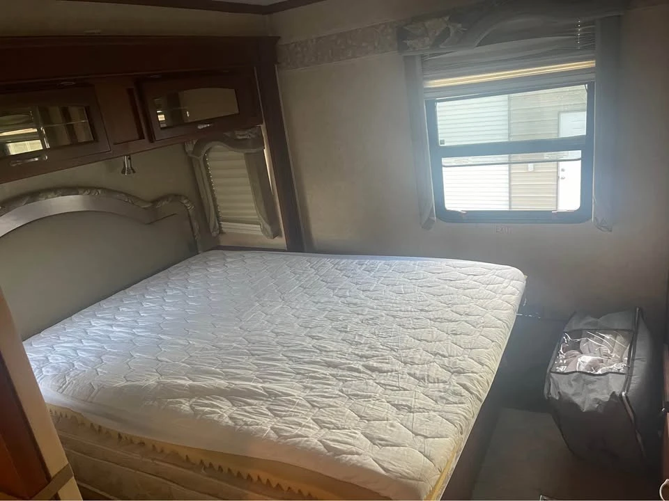 2006 Jayco - Image 8 of 12