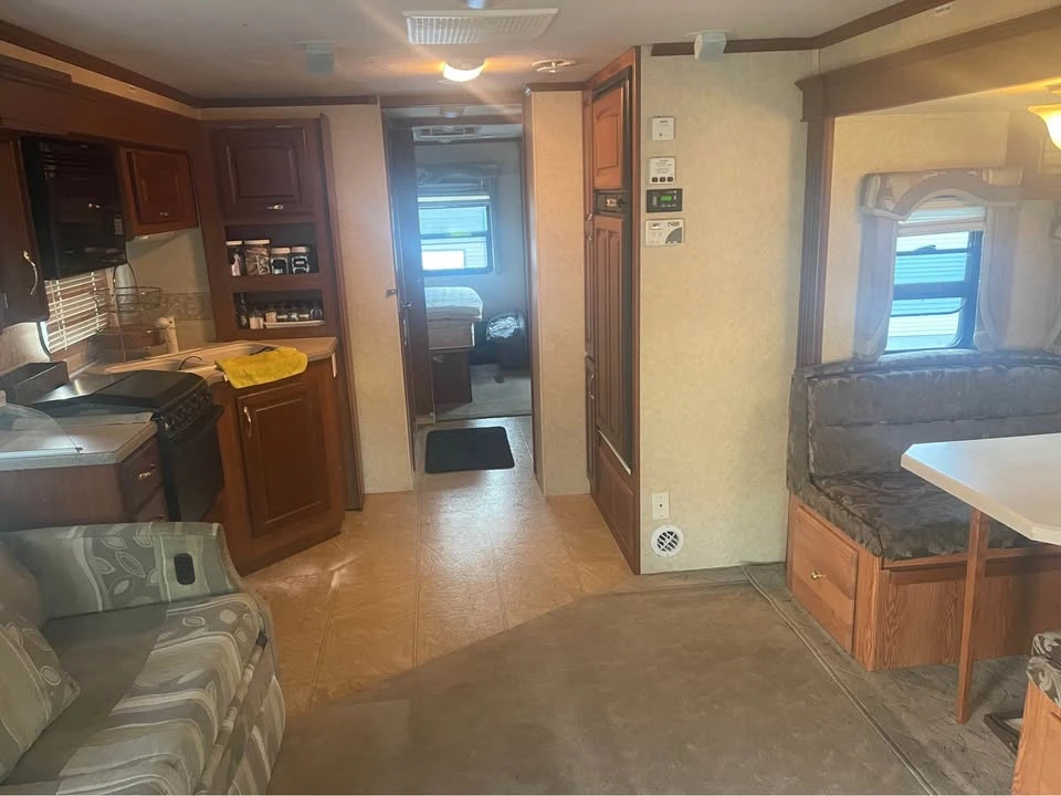 2006 Jayco - Image 11 of 12