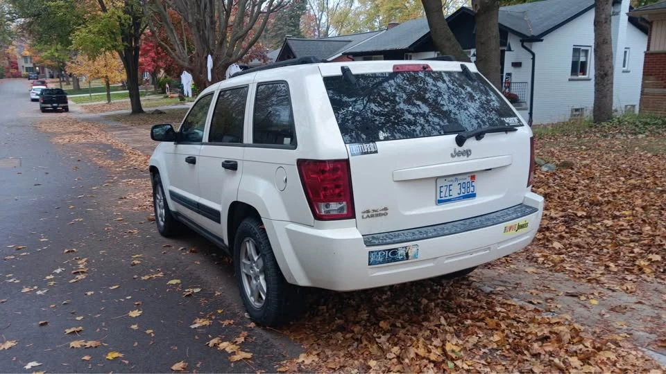 2006 Jeep Cherokee - Image 3 of 4