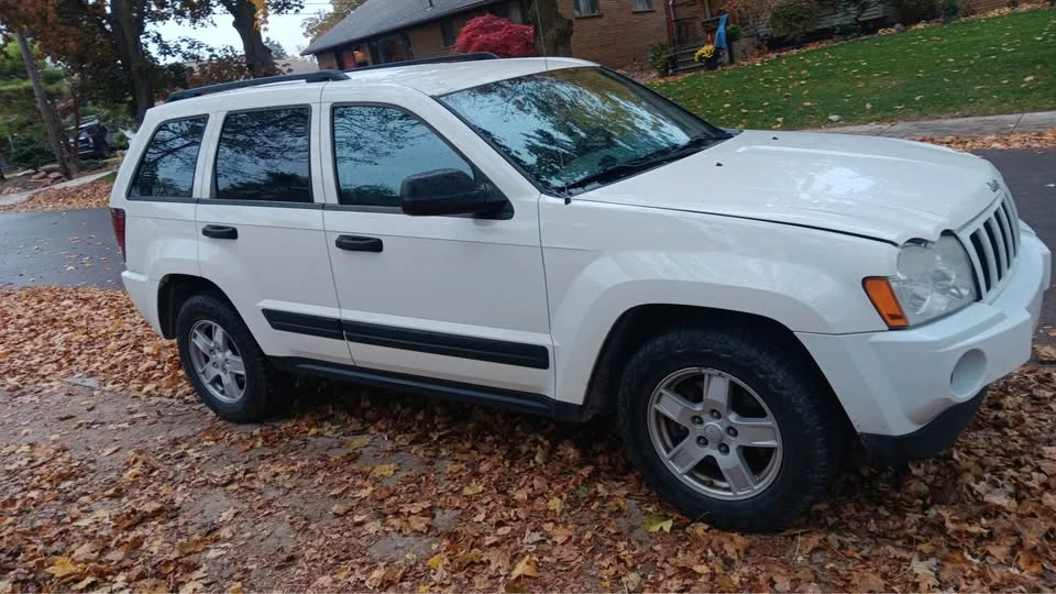 2006 Jeep Cherokee - Image 2 of 4