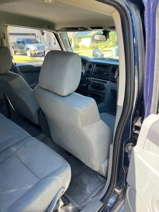 2006 Jeep Commander - Image 9 of 10