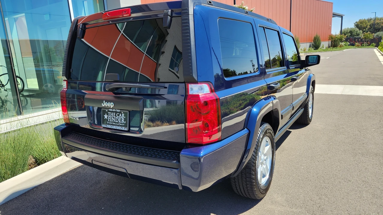 2006 Jeep Commander - Image 23 of 31