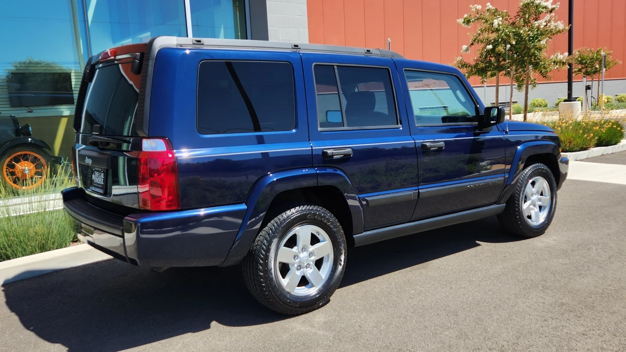 2006 Jeep Commander - Image 20 of 31