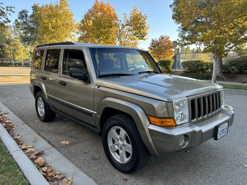 2006 Jeep Commander - Image 7 of 31