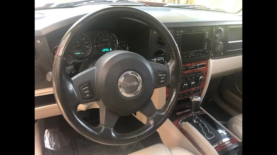 2006 Jeep Commander - Image 4 of 8