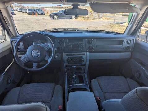 2006 Jeep Commander - Image 10 of 21