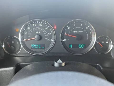 2006 Jeep Commander - Image 9 of 21