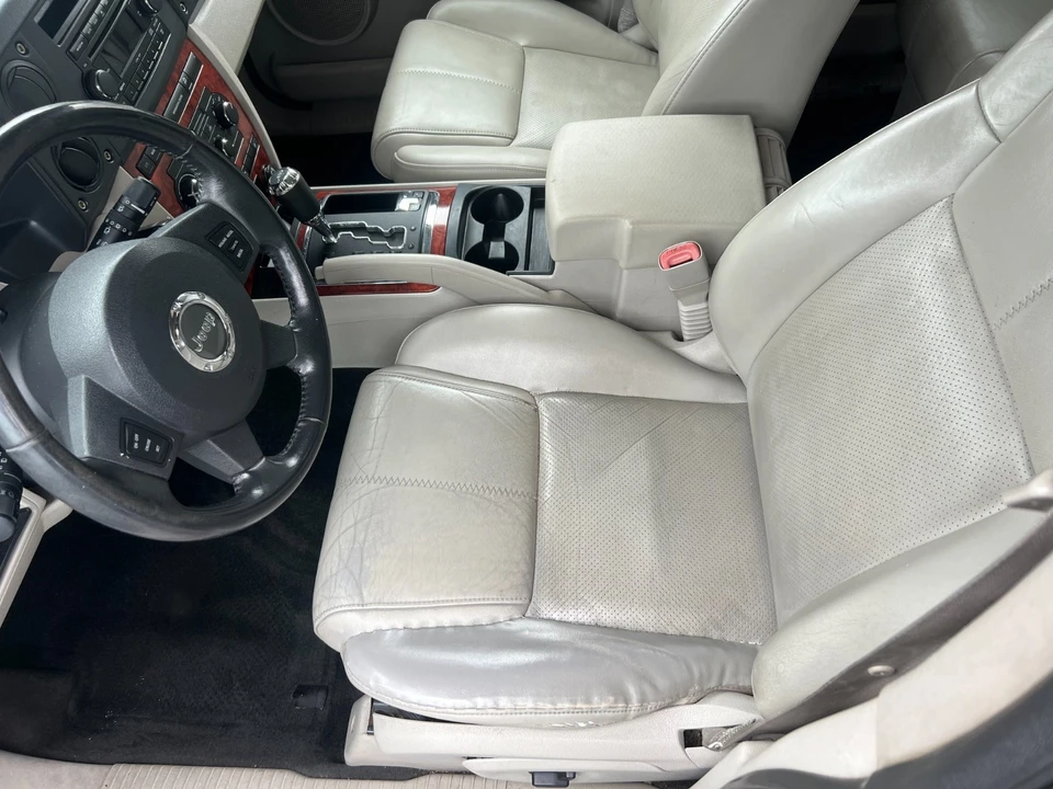 2006 Jeep Commander - Image 9 of 21