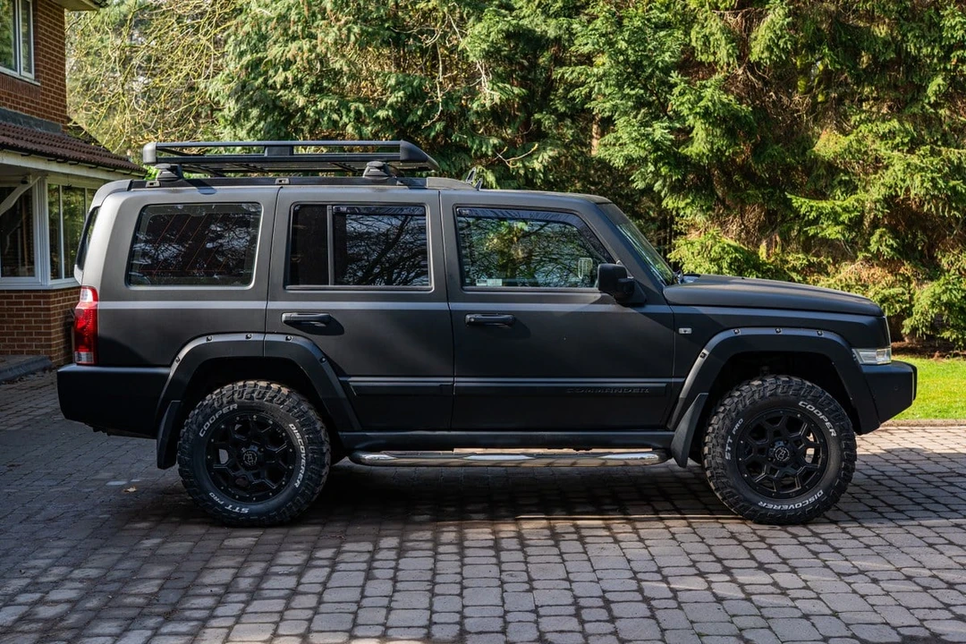 2006 Jeep Commander - Image 9 of 30