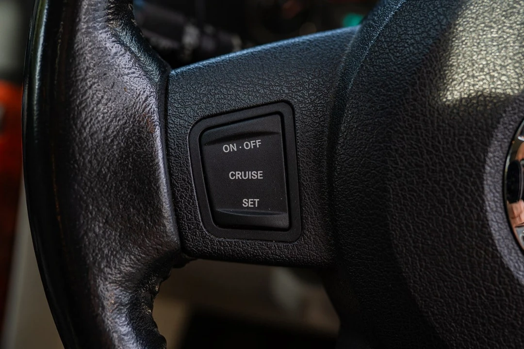 2006 Jeep Commander - Image 29 of 30