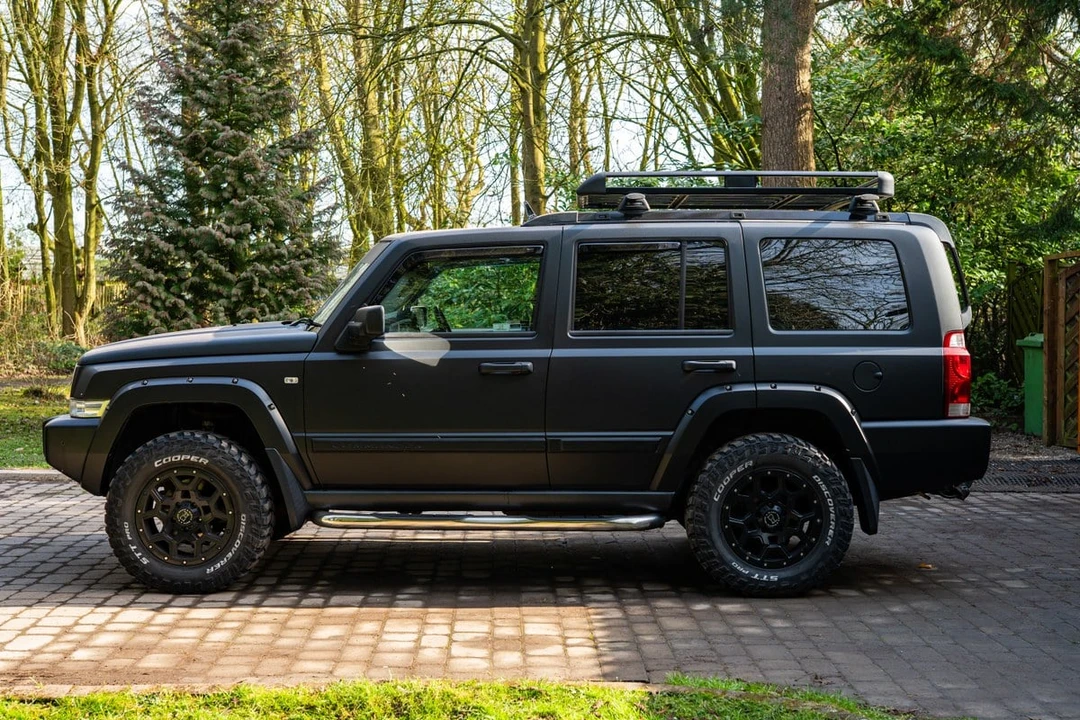 2006 Jeep Commander - Image 5 of 30
