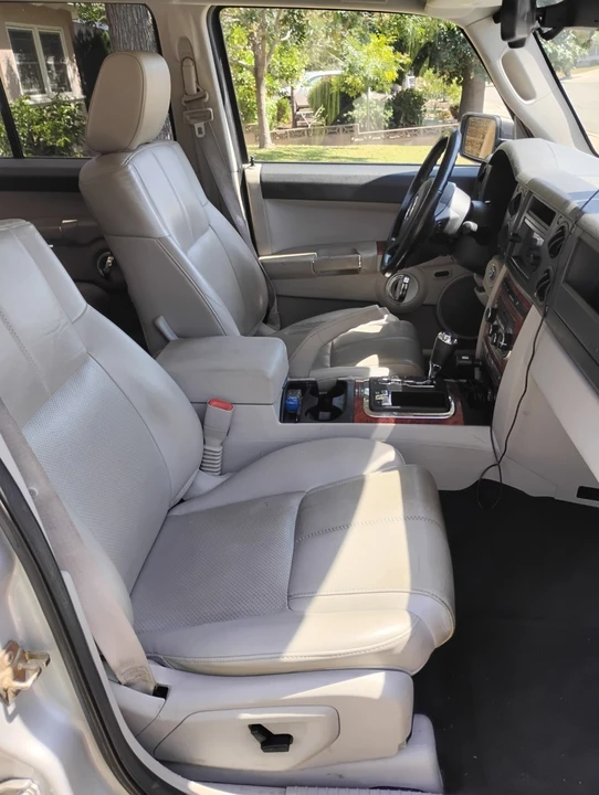 2006 Jeep Commander - Image 12 of 21