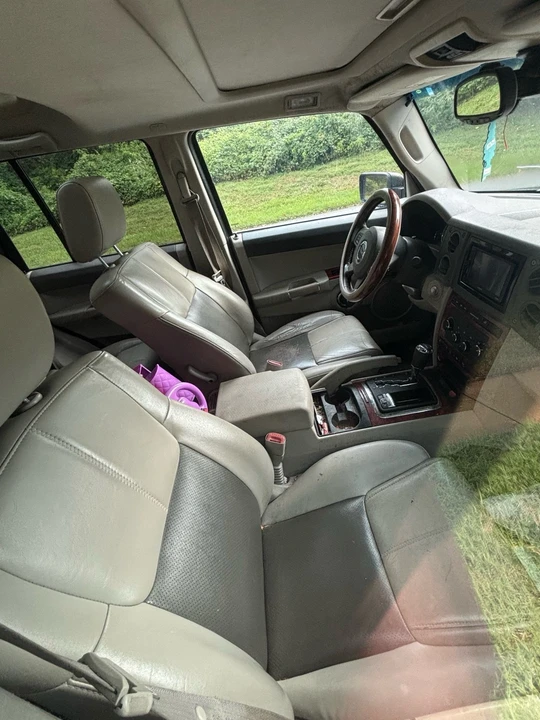 2006 Jeep Commander - Image 6 of 6