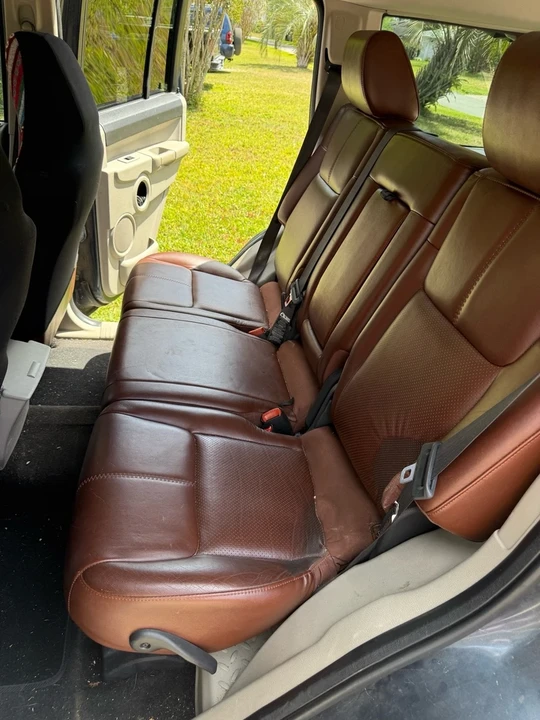 2006 Jeep Commander - Image 18 of 19