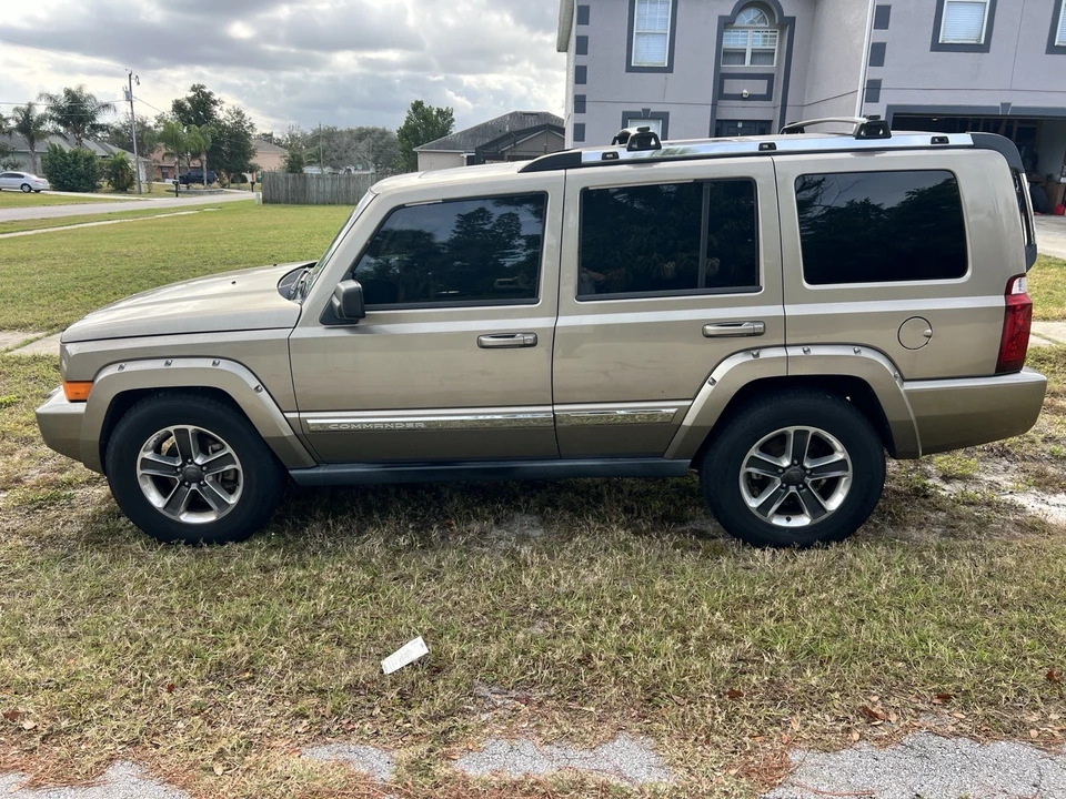 2006 Jeep Commander - Image 4 of 7