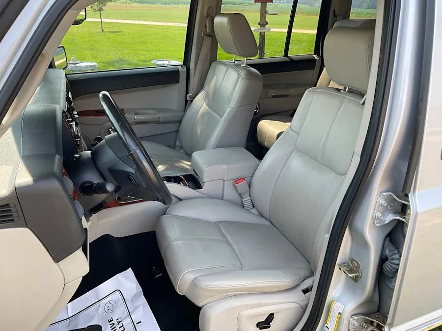 2006 Jeep Commander - Image 6 of 14