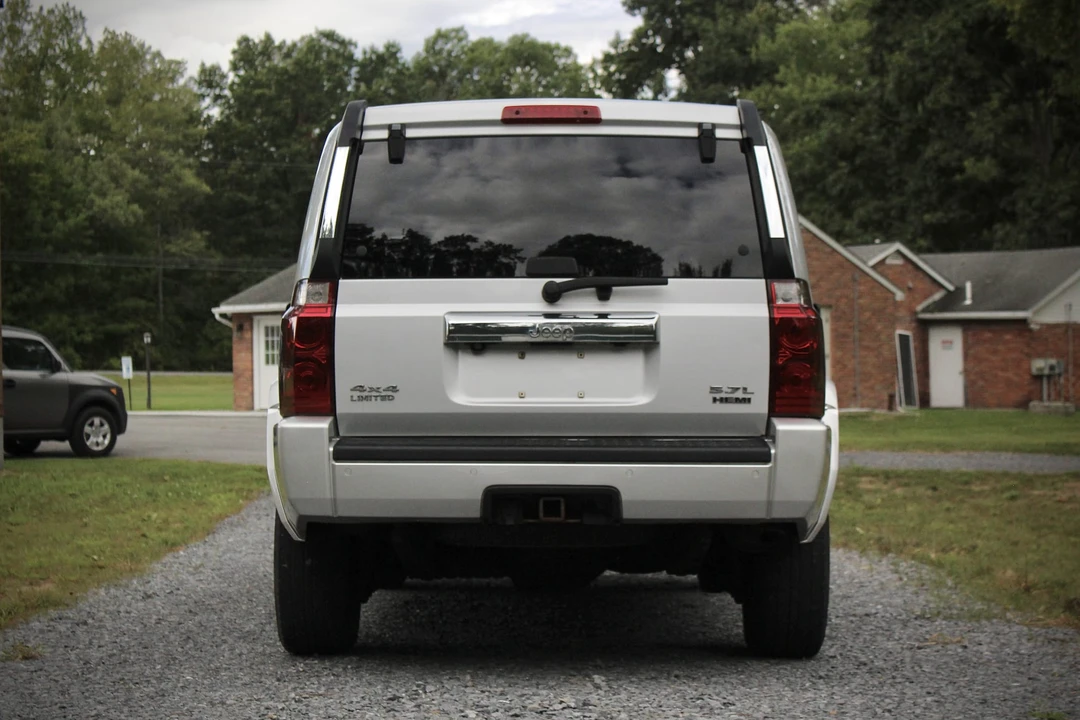 2006 Jeep Commander - Image 5 of 31