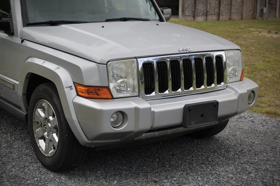 2006 Jeep Commander - Image 16 of 31