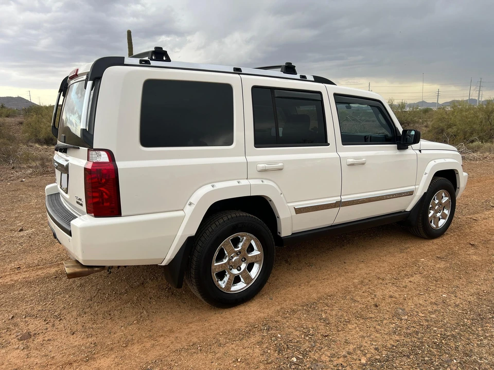 2006 Jeep Commander - Image 16 of 31