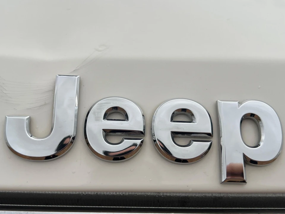 2006 Jeep Commander - Image 26 of 31