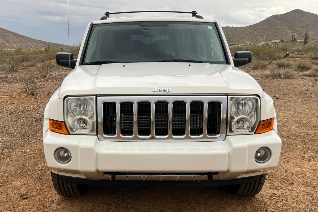 2006 Jeep Commander - Image 2 of 31