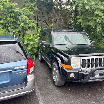2006 Jeep Commander Limited Sport Utility 4D
