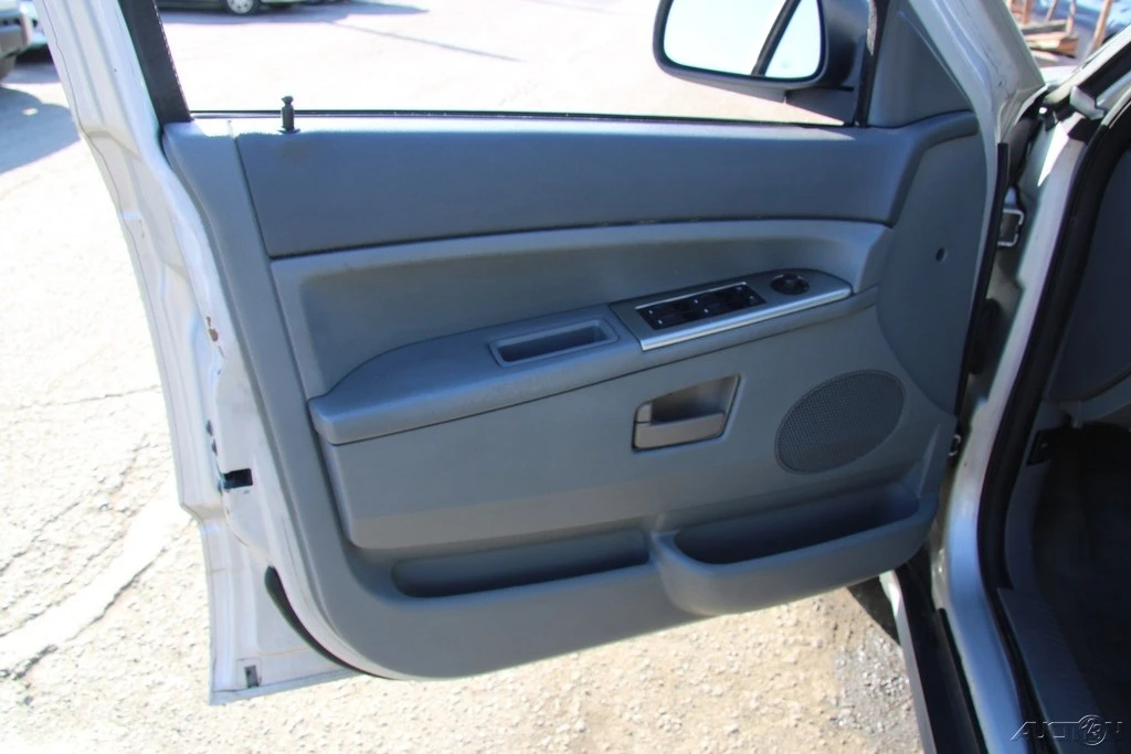 2006 Jeep WK Grand Cherokee - Image 11 of 21