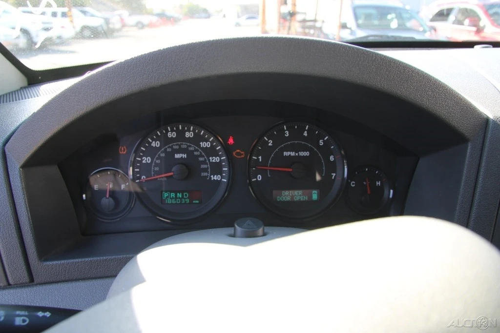 2006 Jeep WK Grand Cherokee - Image 14 of 21
