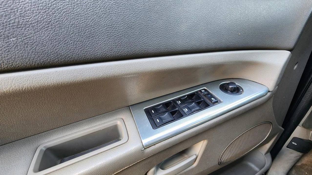 2006 Jeep WK Grand Cherokee - Image 26 of 31