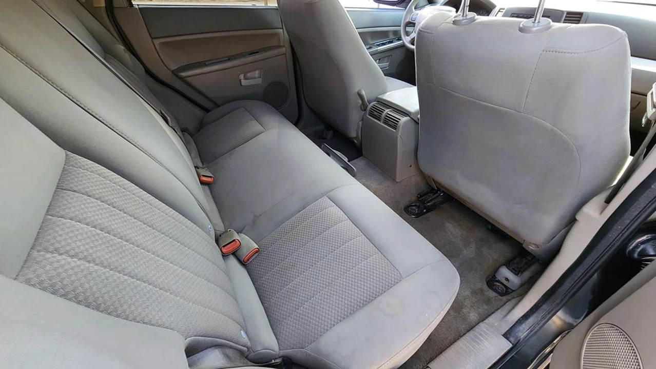 2006 Jeep WK Grand Cherokee - Image 17 of 31