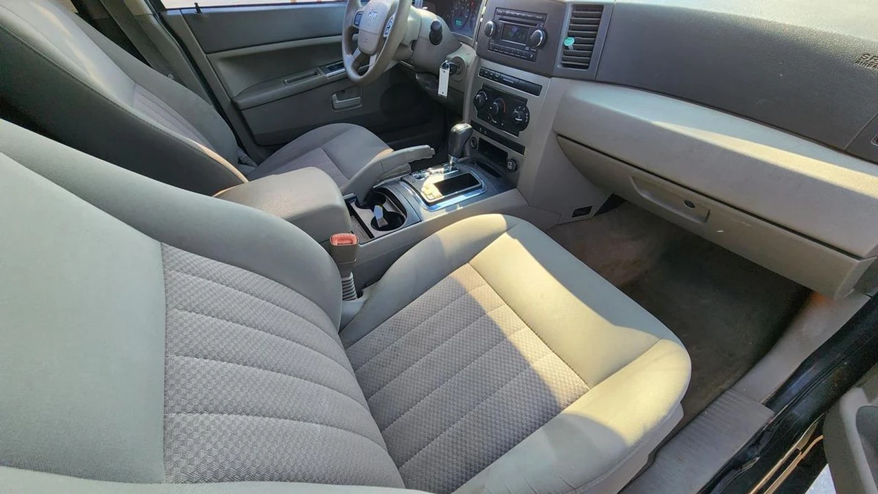 2006 Jeep WK Grand Cherokee - Image 10 of 31