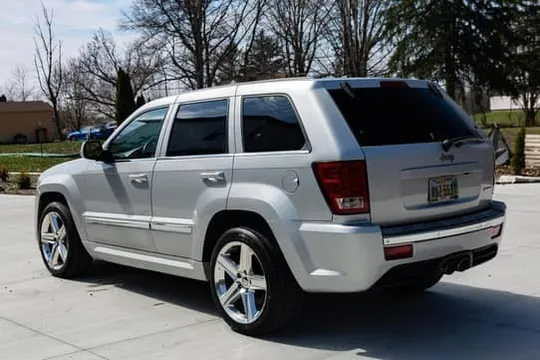 2006 Jeep Grand Cherokee SRT-8