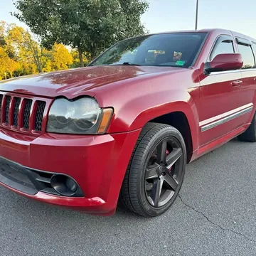2006 Jeep Grand Cherokee SRT8 Sport Utility 4D