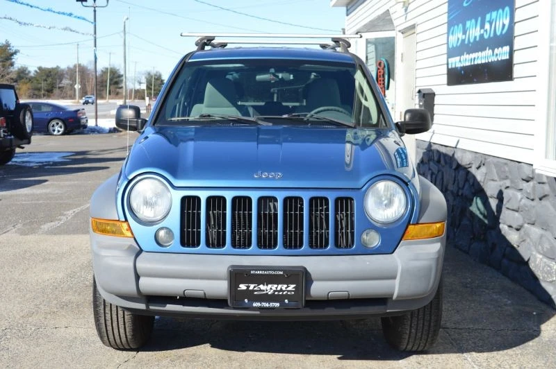 2006 Jeep KJ Liberty - Image 8 of 12
