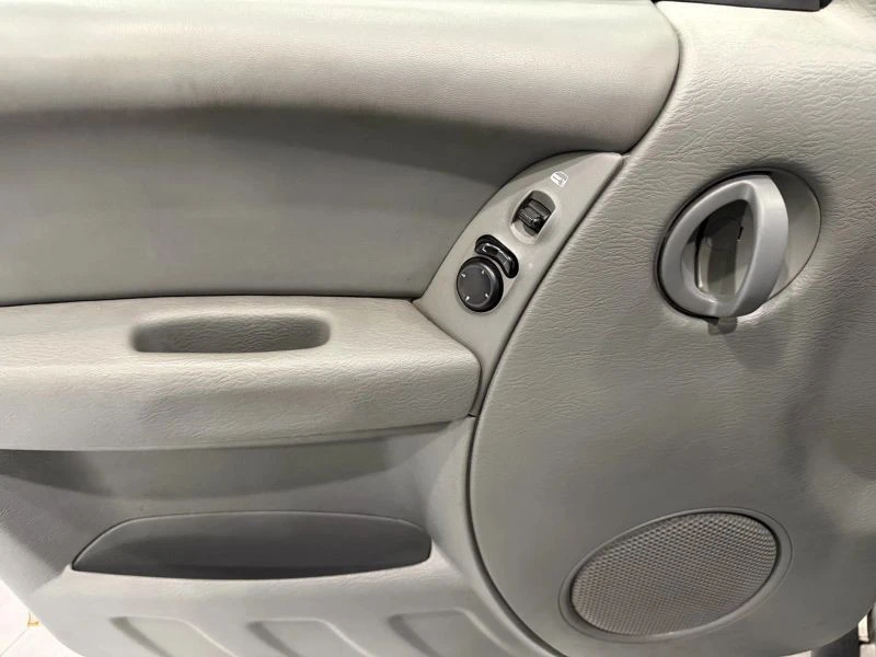 2006 Jeep KJ Liberty - Image 8 of 12