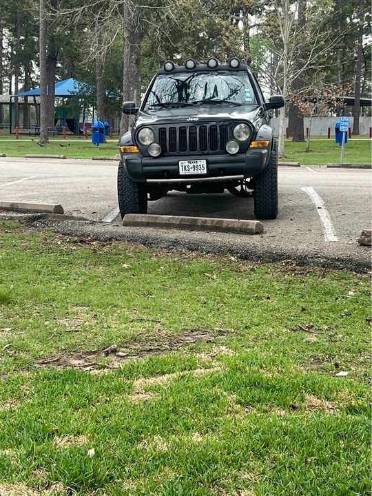 2006 Jeep KJ Liberty - Image 4 of 6