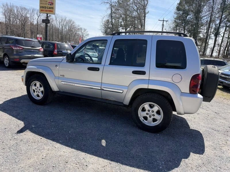 2006 Jeep KJ Liberty - Image 12 of 21