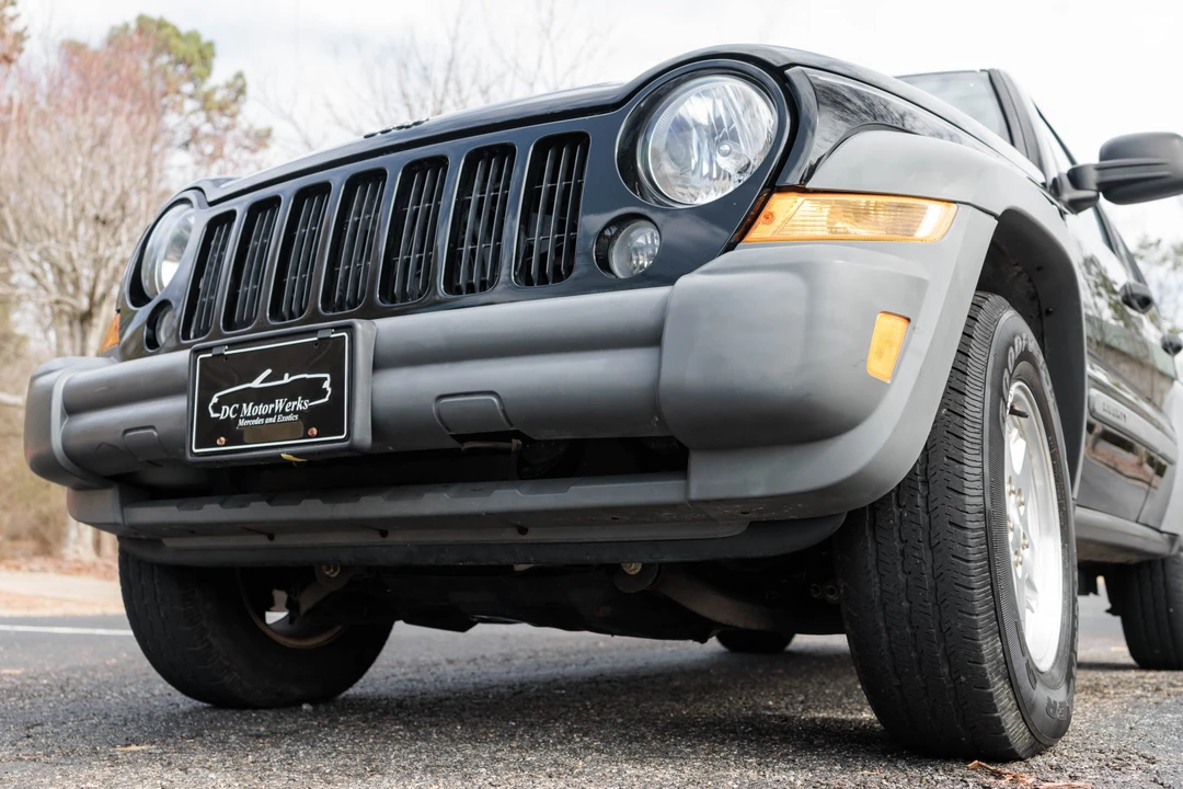 2006 Jeep KJ Liberty - Image 20 of 31