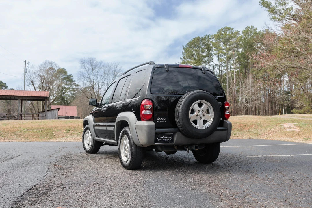 2006 Jeep KJ Liberty - Image 10 of 31