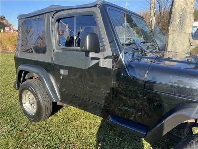 2006 Jeep TJ Wrangler - Image 11 of 21