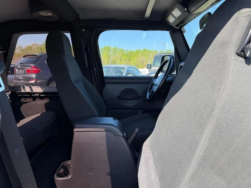 2006 Jeep TJ Wrangler - Image 17 of 20
