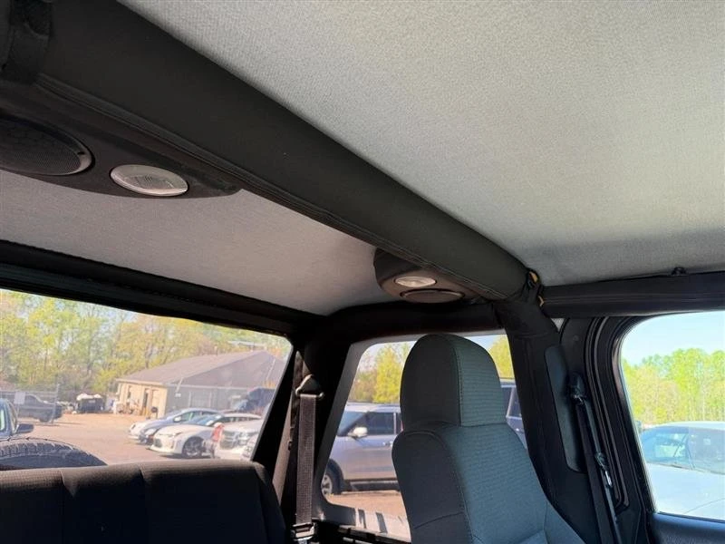 2006 Jeep TJ Wrangler - Image 16 of 20