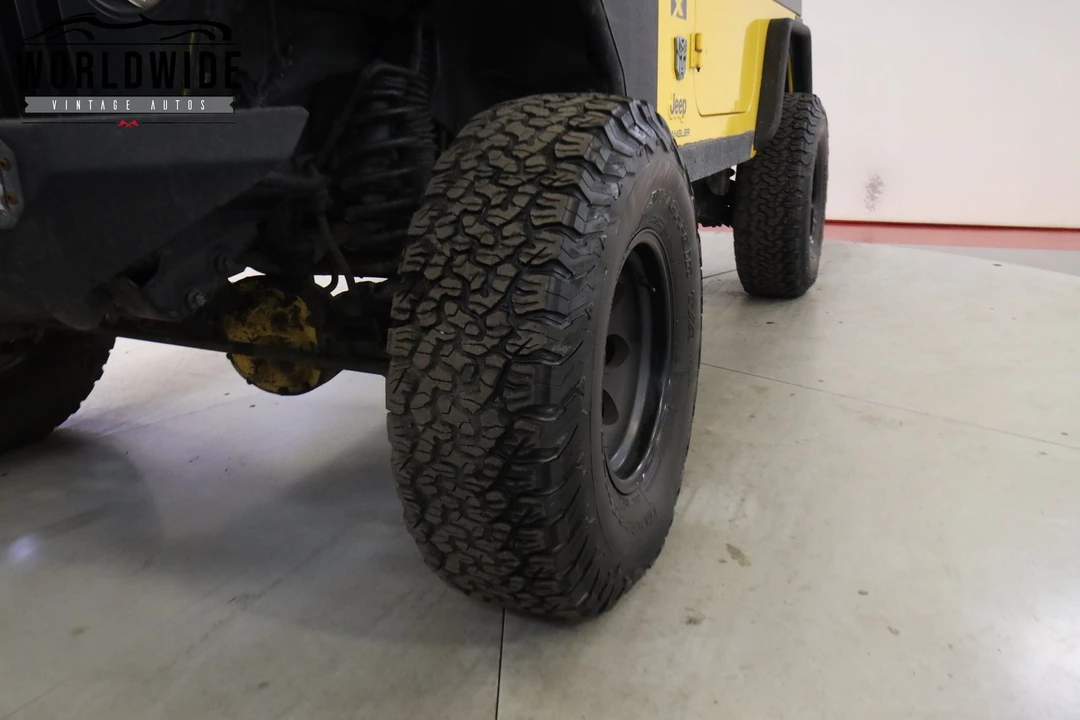 2006 Jeep TJ Wrangler - Image 11 of 12