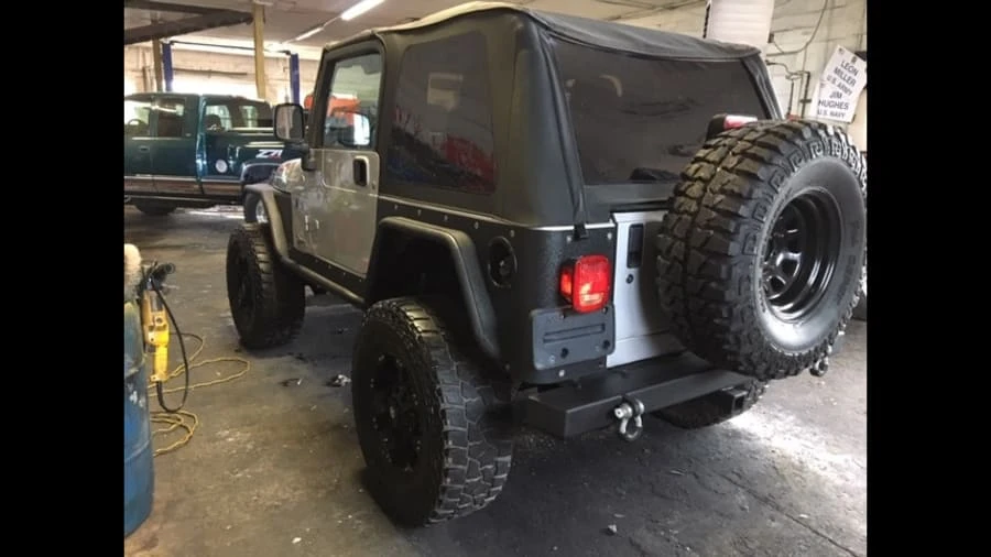 2006 Jeep TJ Wrangler - Image 2 of 4
