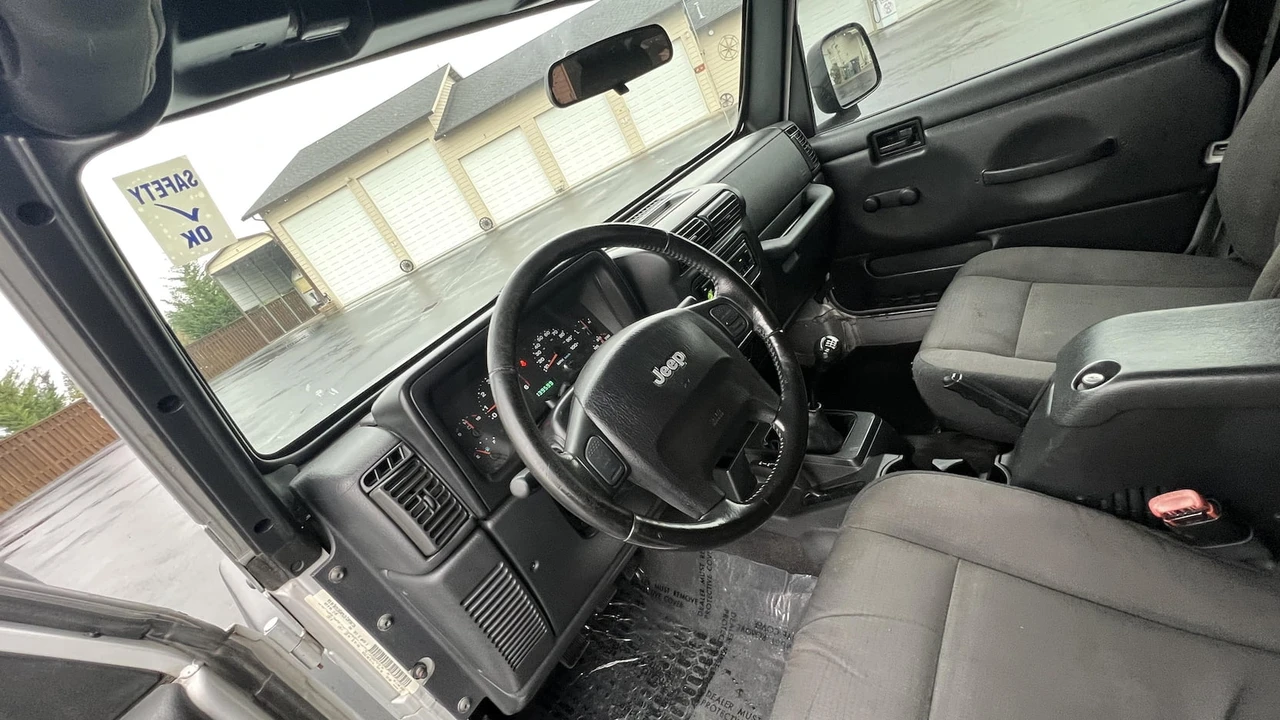 2006 Jeep TJ Wrangler - Image 10 of 23