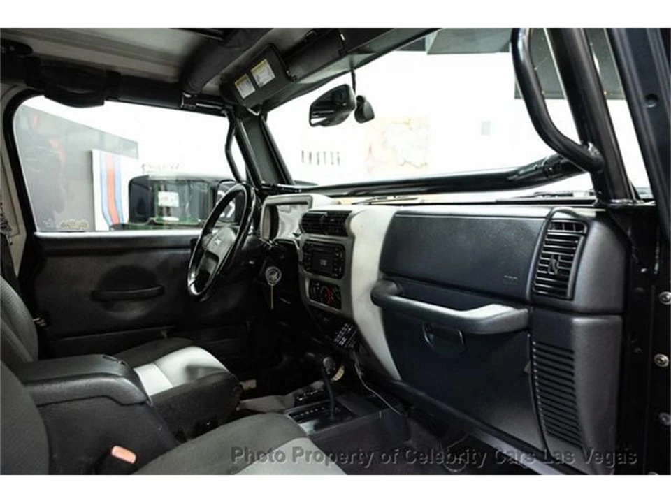 2006 Jeep TJ Wrangler - Image 28 of 31
