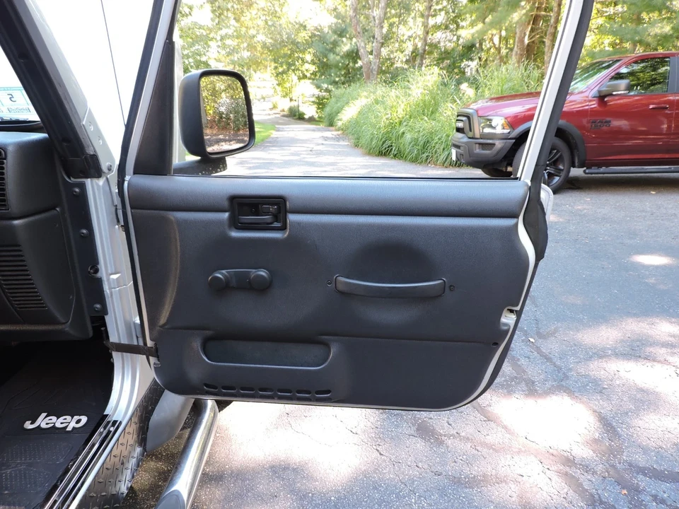 2006 Jeep TJ Wrangler - Image 10 of 16