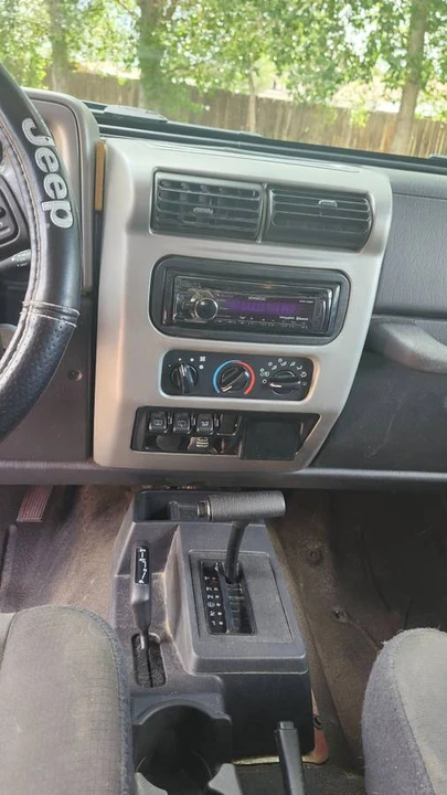2006 Jeep TJ Wrangler - Image 10 of 19